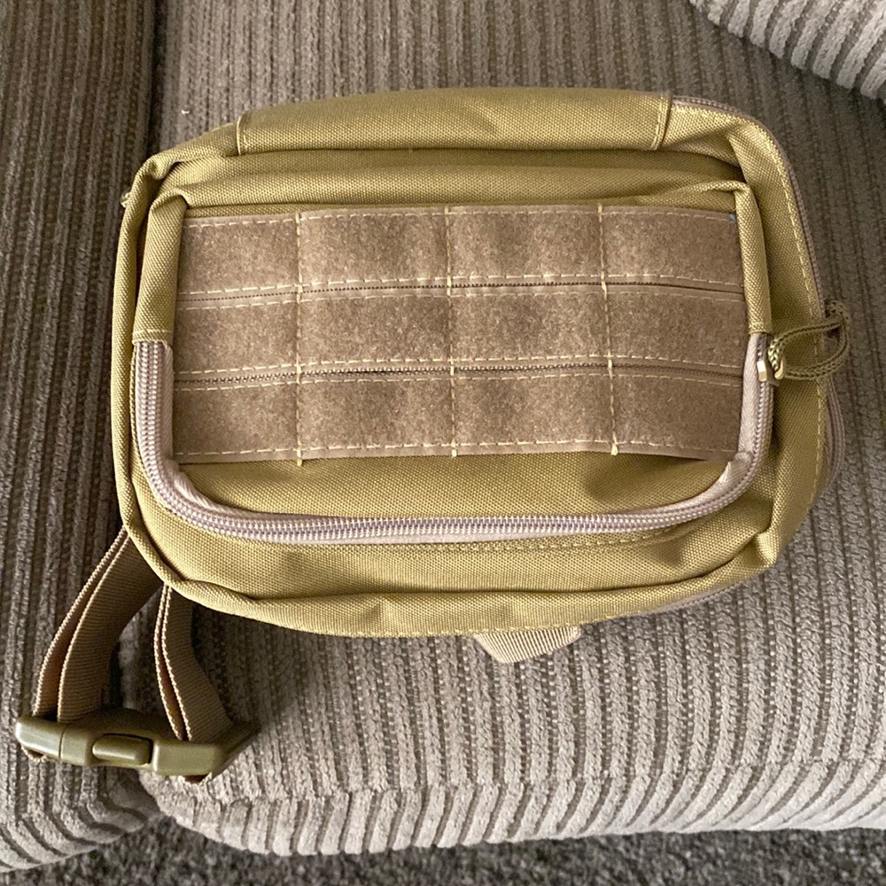 Belt pouch